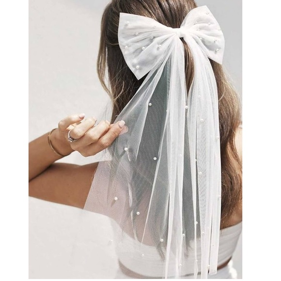 Bow Veil White Tulle - Picture 4 of 6